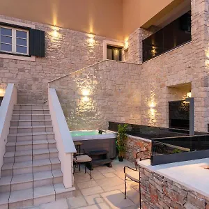 Teona Luxury With Jacuzzi And Terrace Sea View Apartment