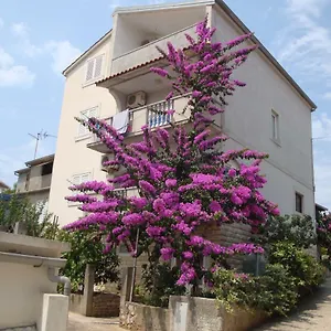 Gojko Apartment