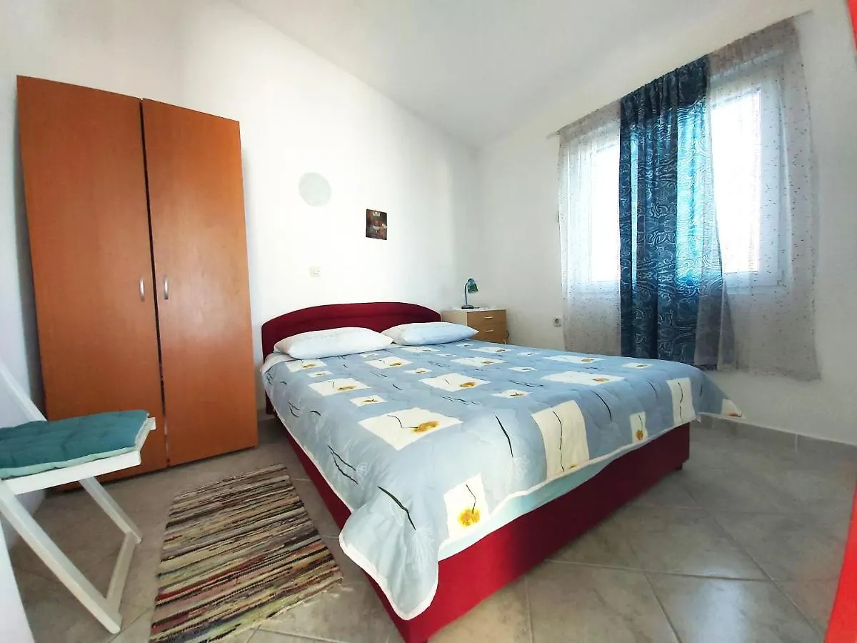 Apartments With A Parking Space Sali, Dugi Otok - 8181 Sali